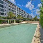 Apartamento en Condominio con acceso directo al mar en Cartagena