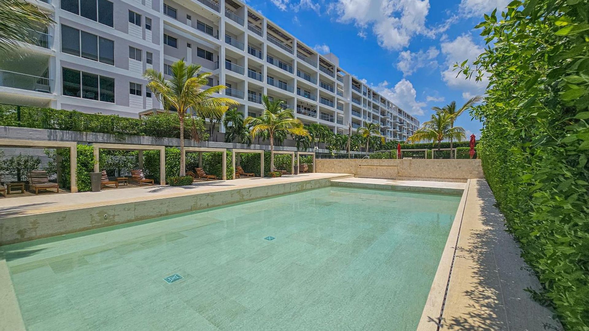 En Con Acceso Directo Al Mar En *