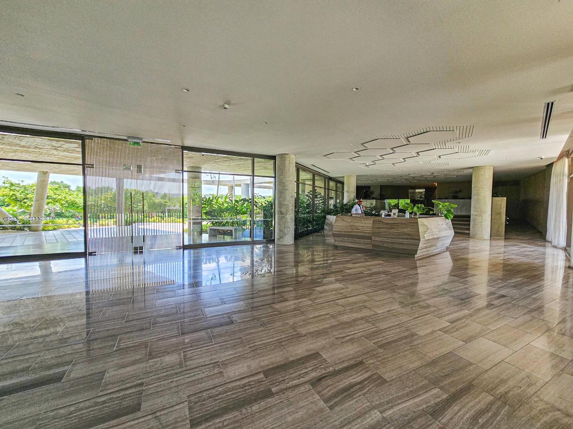 Apartment En Con Acceso Directo Al Mar En *